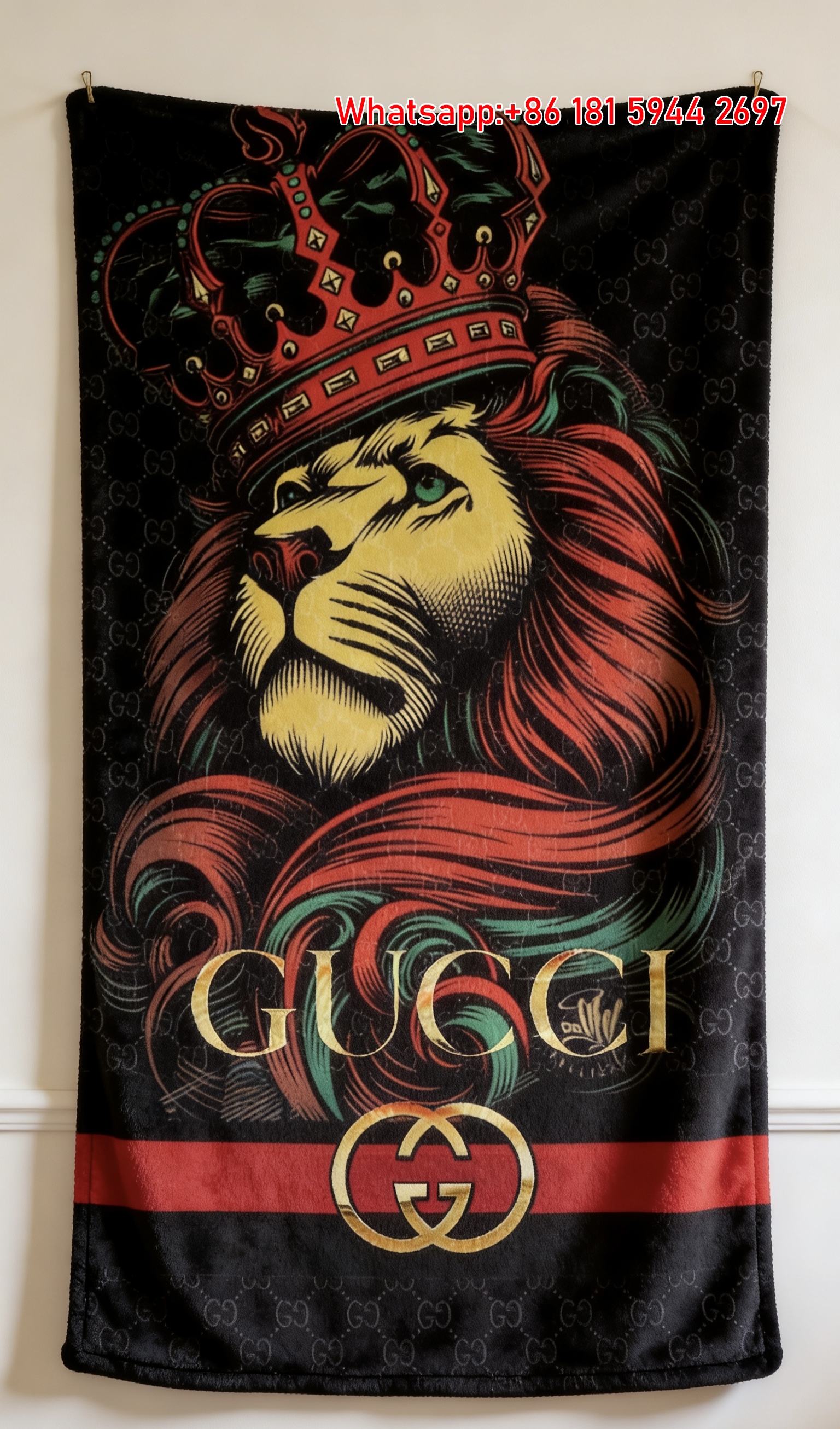 Gucci Crown Lion Tapestry Gucci King of the Jungle Throw blankets IMG_2725